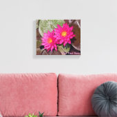 Zwei rosafarbene Lilien Leinwanddruck (Insitu (Wohnzimmer))