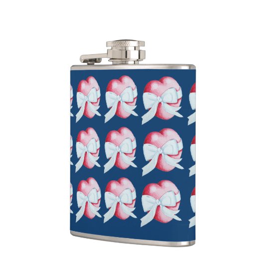 zwei rote Herzen mit weißem Bandbogen Flachmann (Links)