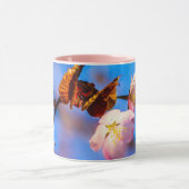 Zwei Sakura-Blume auf blau Tasse (Zentrum)