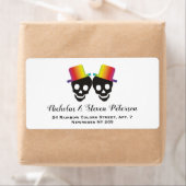 Zwei Schädelsträucher mit Regenbogenfarben, schwul (Insitu)