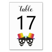 Zwei Schädelstuben mit schwulen Hochzeit Tischnummer (Vorderseite)