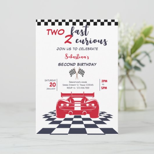 Zwei schnell zwei neugierige zweite Kindergeburtst Einladung (Stehend Vorderseite)