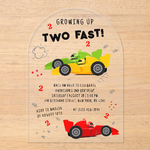 Zwei schnelle 2. Geburtstagskinder Racing Cars Acryleinladungen