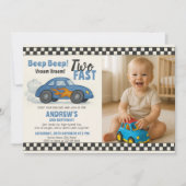 Zwei schnelle Rennwagen zum Geburtstag Einladung (Vorderseite)