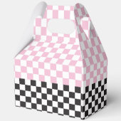 Zwei schnelle, rosa Rennwagen am zweiten Geburtsta Geschenkschachtel (Rückseite)