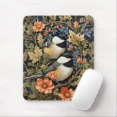 Zwei schöne schwarz gekappte Chickadees Mousepad (Mit Mouse)