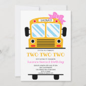 Zwei Schulbusmädchen zum Geburtstag Einladung (Vorderseite)