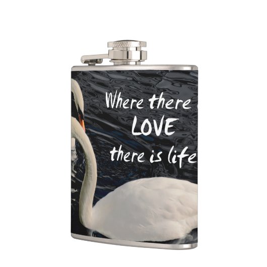 Zwei Schwäne am See Flachmann (Links)