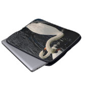 Zwei Schwäne am See Laptopschutzhülle (Vorne Knopf)