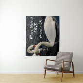 Zwei Schwäne am See Wandteppich (Beispiel)