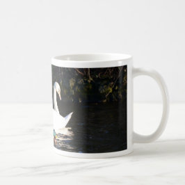 Zwei Schwäne und eine Ente Kaffeetasse
