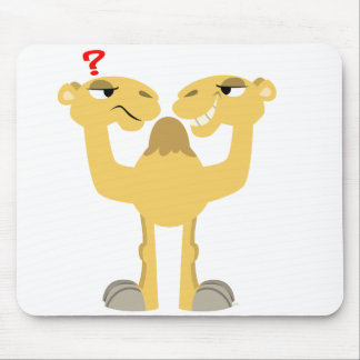 Zwei Seiten desselben Cartoon Camel Mousepad