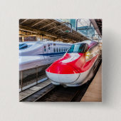Zwei Shinkansen am Bahnhof Tokio Button (Vorderseite)