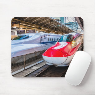 Zwei Shinkansen am Bahnhof Tokio Mousepad