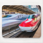 Zwei Shinkansen am Bahnhof Tokio Mousepad (Vorne)
