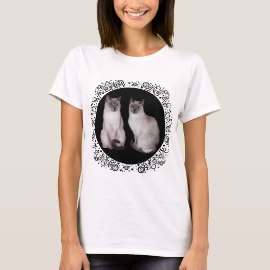 Zwei siamesische Katzen T-Shirt (Vorderseite)