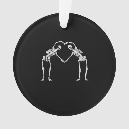 Zwei Skeleton Hearts Hands Classic Ornament (Vorderseite)