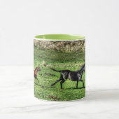 Zwei spielende Ranch Pferde Foto Tasse (Zentrum)