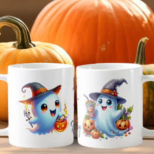 zwei spielerische Geister in Hexenhut gekleidet Kaffeetasse