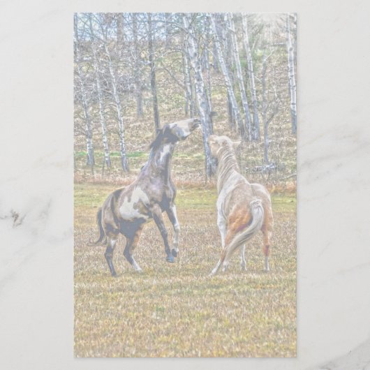 Zwei spielerische Pinto Paint Horses Equine Art De Briefpapier (Vorderseite)