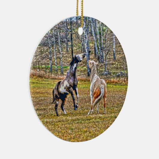 Zwei spielerische Pinto Paint Horses Equine Art De Keramikornament (Rechts)