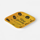 Zwei Spooky Geburtstag Halloween Pumpkins & Bats Pappteller (Gewinkelt)