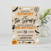 Zwei Spooky! Halloween 2. Geburtstag Einladung (Stehend Vorderseite)
