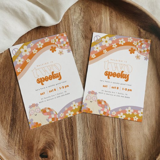 Zwei Spooky | Retro Groovy Boho Girls 1. Geburtsta Einladung