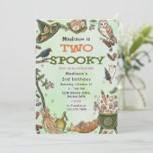 Zwei Spooky Witwen Halloween 2. Geburtstag Einladu Einladung (Stehend Vorderseite)