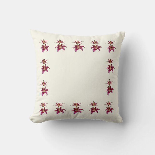 Zwei Stargazer Lilies Kissen (Vorderseite)