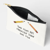Zwei Stifte sind mächtiger als ein Stift Zubehörtasche (Offen)