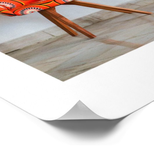 Zwei stilvolle Stühle mit Tisch Poster (Ecke)