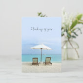 Zwei Strandstühle mit Mitteilungskarten für den St (Stehend Vorderseite)