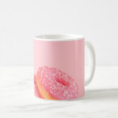 ZWEI STRAWBERRY DOUGHNUTS MIT SPRINKLES KAFFEETASSE (VorderseiteRechts)
