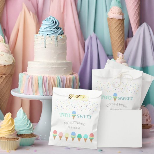 Zwei süß-blaue Eistüte 2. Geburtstag Geschenktütchen