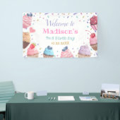 Zwei süße Cupcake 2. Geburtstag Party Hintergrund Banner (Messeveranstaltung)