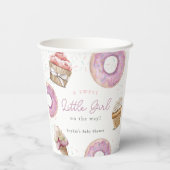 Zwei süße Cupcake & Donuts Girl 2. Geburtstag Pappbecher (Rückseite)