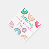 Zwei süße Donut-Wasserfarbenmädchen zum zweiten Ge Serviette (Ecke)