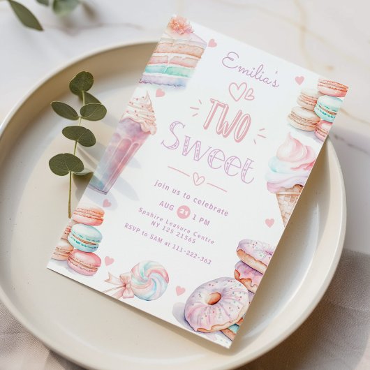 Zwei süße Süßspeisen in Pastell, süße Leckereien 2 Einladung