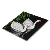 Zwei Swans auf einem Pool - Weiß auf schwarzem Hin Fliese (Seite)