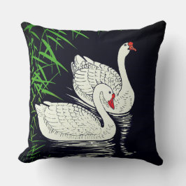 Zwei Swans auf einem Pool - Weiß auf schwarzem Hin Kissen