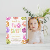 Zwei Sweet Donut zum Geburtstag Einladungen mit Fo (Stehend Vorderseite)