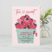 Zwei Sweet Twins Baby Dusche Einladung Strawberry (Stehend Vorderseite)