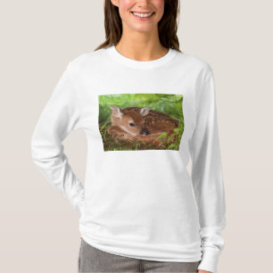 Zwei Tage altes Weißwedelhirsch-Baby, Kentucky. T-Shirt