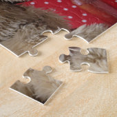 zwei Teddybären in einem Puzzle mit rotem Stuhl (Seite)