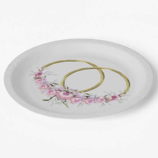 Zwei Teller zum Abendessen (Schrägansicht)