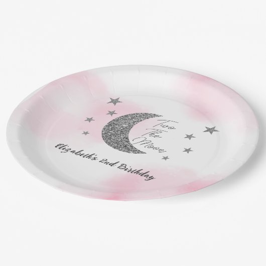 Zwei Teller zum zweiten Geburtstag (Schrägansicht)