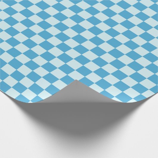Zwei Töne blaue karierte Quadrate Geschenkpapier (Ecke)