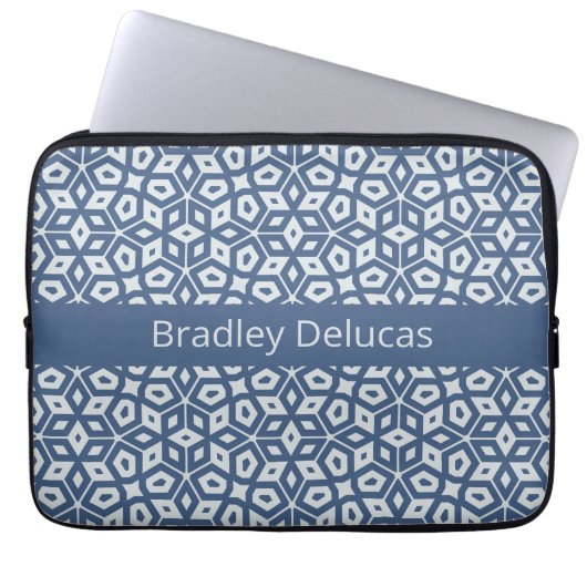 Zwei-Tone-blaues Mosaik mit dunklem Namensstreifen Laptopschutzhülle (Vorderseite)