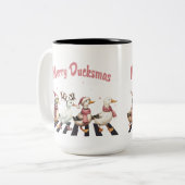 Zwei Tone Tasse Merry Ducksmas (Vorderseite Links)